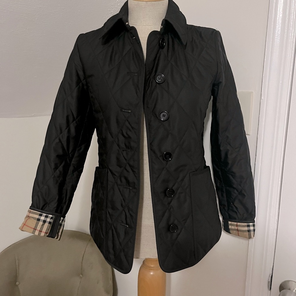 Burberry Diamond Quilted Thermoregulated Jacket - Black - XS